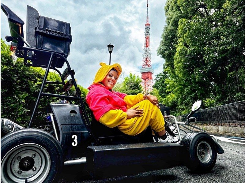 [Tokyo, Minato Ward] Go-kart trial tour around Tokyo Tower (30 minutes) Perfect for making memories with your family, couples, or friends!の紹介画像