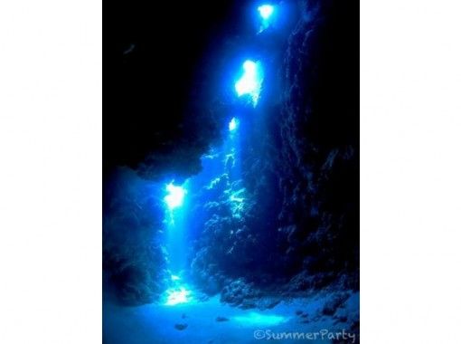 【沖縄・宮古島】神秘的な夜の海を見に行くナイトダイビングコース（1ダイブ）の画像