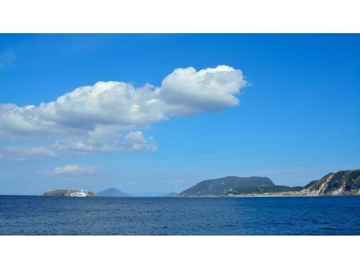 【東京・伊豆諸島】2025年11月23日(日)～24日（祝）島サイクリング「新島」。世界で希少なコーガ石の美しい島をサイクリングで巡るの画像