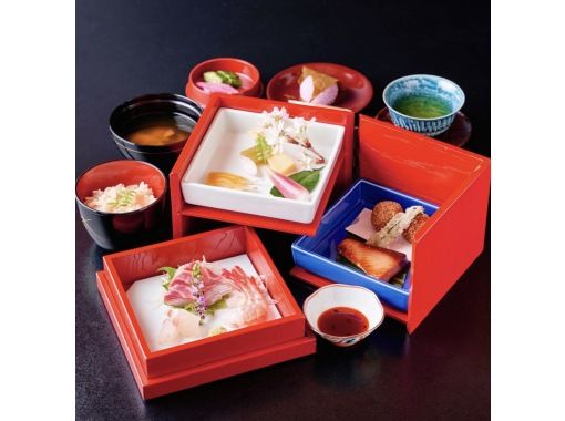 【新潟、加茂】山咖啡推出以當季食材烹製的色彩繽紛的“Omotenashi Ju”（款待盒），為您的聚會增添光彩の画像