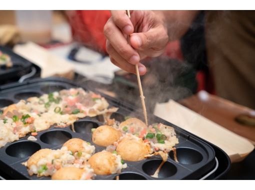 【大阪・住吉长井】在拥有70年历史的日式民居体验制作章鱼烧！素食者也能享用的“番茄球”（章鱼烧风格）の画像