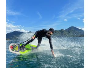 [Shiga, Otsu] Japan's first electric surfing experience: "JET BOARD"! (15 mins)