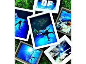 A local Okinawa guide will guide you! Private Blue Cave Snorkeling Tour with Towels, Sandals, and Food. Free GoPro Photos and Videos. ⭐️ Data will be transferred to your smartphone immediately. ❤️ Perfect for creating lasting memories.