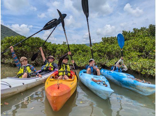 [Amami] "Mangrove Kayaking & Hikage Hego Forest Walking Tour" from a secret base. An exciting and relaxing plan for small groups - beginners welcome!の画像
