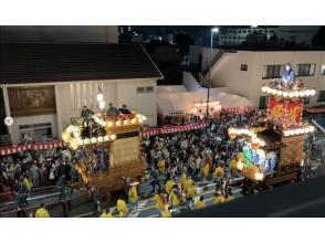 在川越节专属的“SENTIAMO”露台座位方案中欣赏川越节