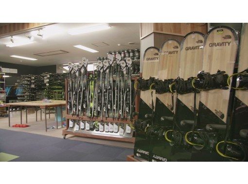 [อาคิตะ เมืองเซ็นโบกุ] ส่วนลดความสนุกในฤดูหนาวของอาคิตะ - ตั๋วลิฟต์สกีรีสอร์ททาซาวาโกะ 1 วันและค่าเช่า (5,000 เยน)の画像