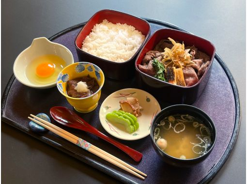 [Akita Prefecture, Kakunodate, Lake Tazawa] Kotatsu experience + Warabiza small theater performance + meal (Akita Nishiki beef sukiyaki rice bowl) + bathingの画像