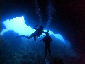 ใบอนุญาตดำน้ำโอกินาว่าแบบฟรีสไตล์