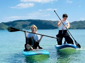 【奄美大島 - 立槳衝浪 + 燒烤】【冬季舒適】立槳衝浪巡遊 ♪ 燒烤或島嶼黑豬肉涮涮鍋（含熱水淋浴/拍照）