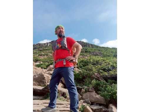 【岩手・花巻】元消防士がガイドをする早池峰山・四季のトレッキングツアー（花巻周辺駅からの無料送迎）の画像