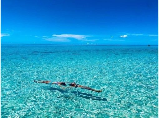 [Ishigaki Island] ★Only accessible by boat★ Phantom Island Landing Tour / Ages 0-85 (same-day reservations, transportation, photo and video gifts)の画像