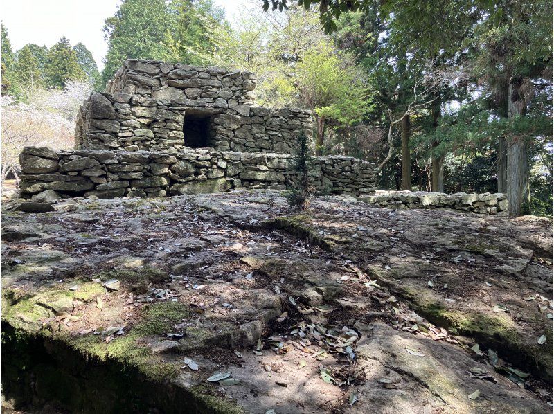 【岡山・赤磐市】歴史ミステリートレイルウォーク〜熊山遺跡編〜「謎多き石積みピラミッドを調査せよ」の紹介画像