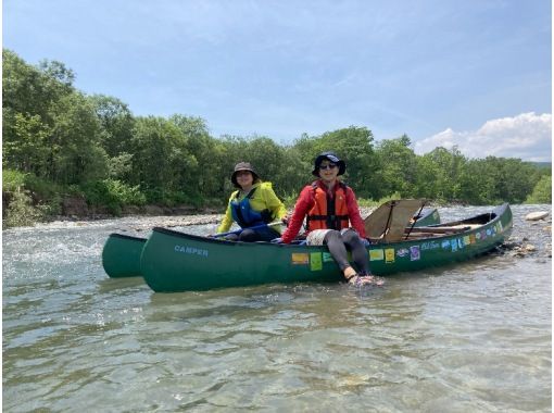 【北海道，十勝】十勝！在擁有清澈河水的最佳地點享受一日私人遊（十勝川雙人獨木舟私人遊船之旅）の画像