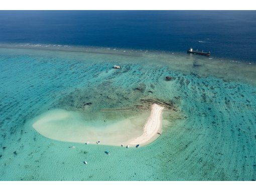 [โอกินาว่า เกาะอิชิงากิ] ล่องเรือเฮลิคอปเตอร์ 10 นาที (เส้นทางเกาะแฟนทอม)の画像