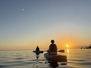[Miyakojima - Private Rental] Relax and unwind on a quiet morning sunrise SUP tour! 《Free photos and videos included》