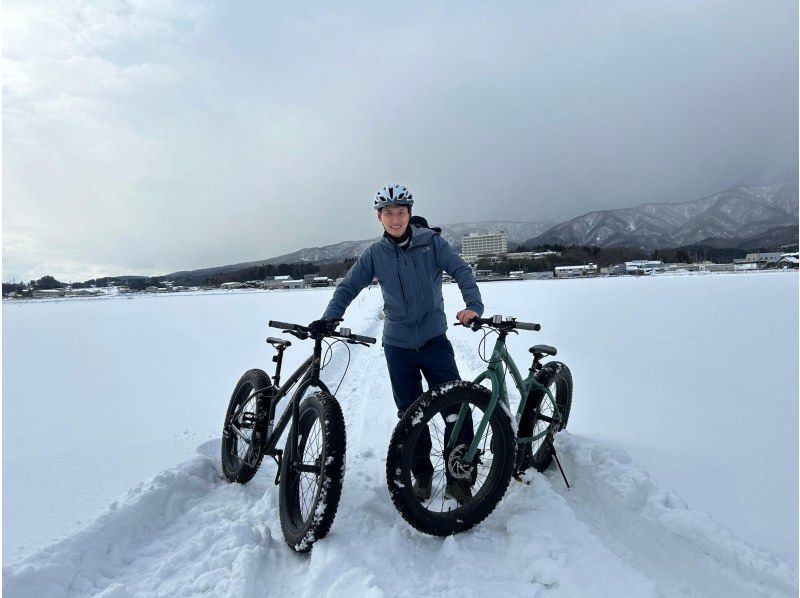 新潟・佐渡】ファットバイクで 雪道を走る爽快感を 体験してみよう