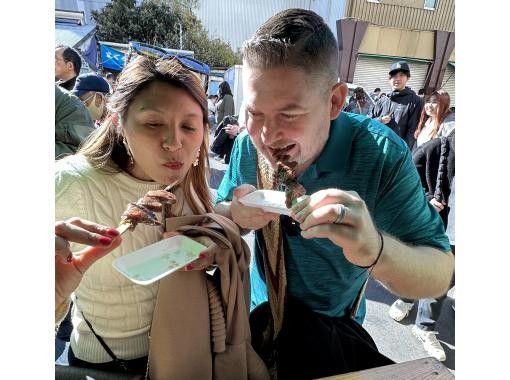 [โตเกียว, ตลาดสึกิจิ] ทัวร์ชมตลาดสึกิจิ (ใช้เวลา 2 นาทีจากทั้งสถานีรถไฟสายฮิบิยะและสายโทเอะโอเอโดะ)の画像