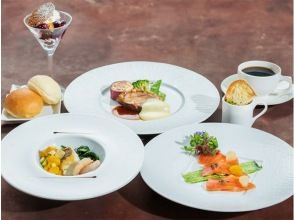 【神戸】2/26～3/13限定12:30出航「サンシャインコース」神戸ポークとスズキが彩る春色ランチ