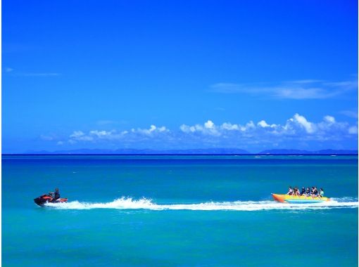【宮古島】〈バナナボートクルージング〉スリル満点！宮古の海を満喫！【写真データ/直前予約OK！の画像