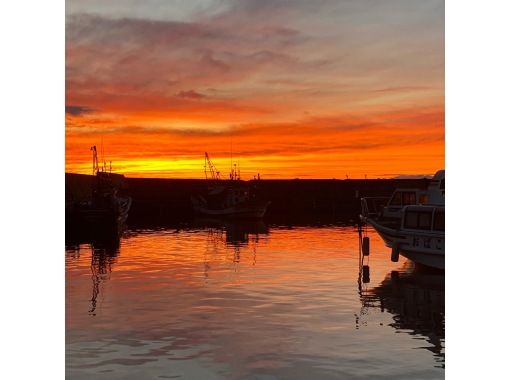 【新潟県・村上市】2026年版 特別便笹川流れ夕暮れクルーズの画像