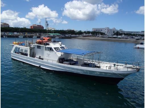 【那覇発】【沖縄県最大遊漁船】【約3時間の手ぶらで体験釣り】【１組限定１隻貸し切り6 名様以内の利用で7万円】【１２名まで対応可】の画像