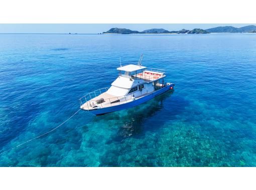 【沖縄・那覇発 慶良間諸島】ボートチャーターで、自由なポイントへ！半日 or 1日コースの画像