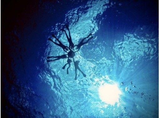 【青の洞窟❗️シュノーケリング⭐️雨天開催☔️】⭐️格安⭐️シュノーケルツアー☆当日予約・泳げない方大歓迎☆シャワードライヤー完備！の画像