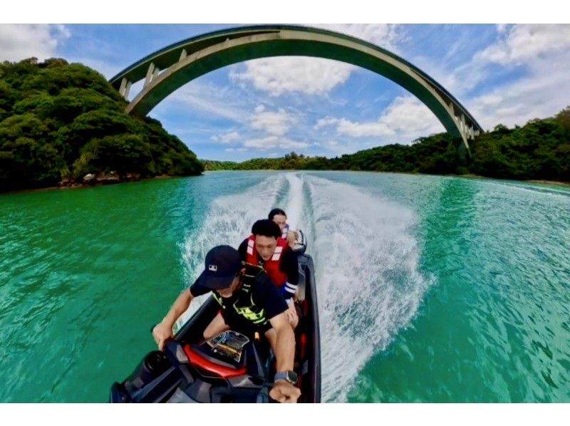 【北海道・SUP体験】透明度の高い支笏湖の湖面をクルージング！SUP体験（半日コース）の画像