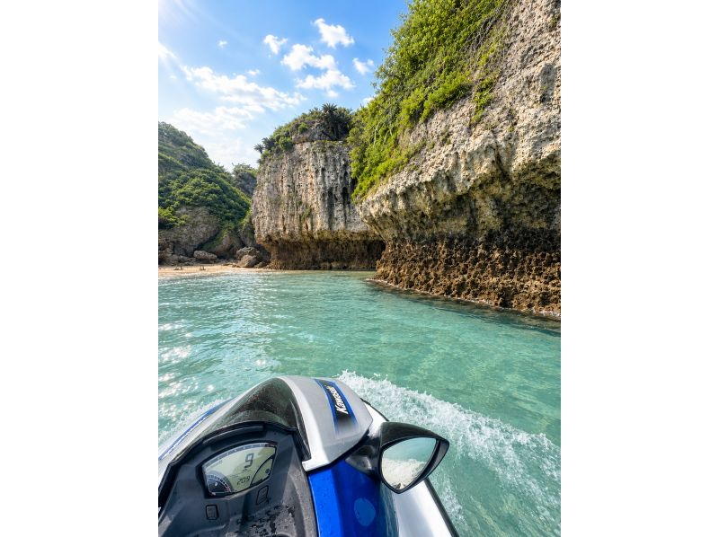 【北海道・SUP体験】透明度の高い支笏湖の湖面をクルージング！SUP体験（半日コース）の画像