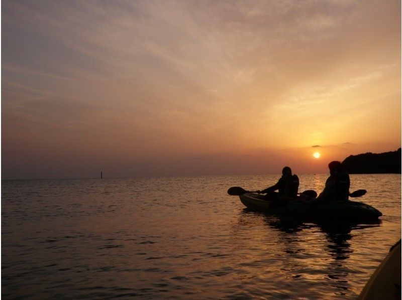 【沖縄・比謝川】グループ割でお一人4,980円！サンセット＆マングローブカヤック★（2才～）