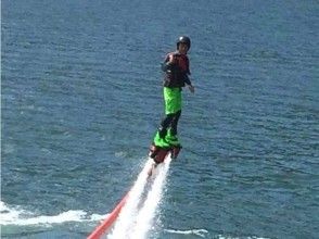 [香川·淀川町]用水壓在天空飛翔！ Flyboard體驗！の画像