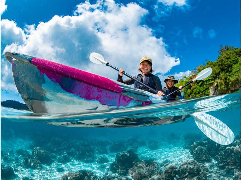 SALE! [Okinawa, Onna Village] Deserted Island Sea Kayaking & Coral Reef Snorkeling SET ★ Adventure Kayaking Trip to Deserted Island ♪ (Photo and Video Shooting Service Included)の紹介画像