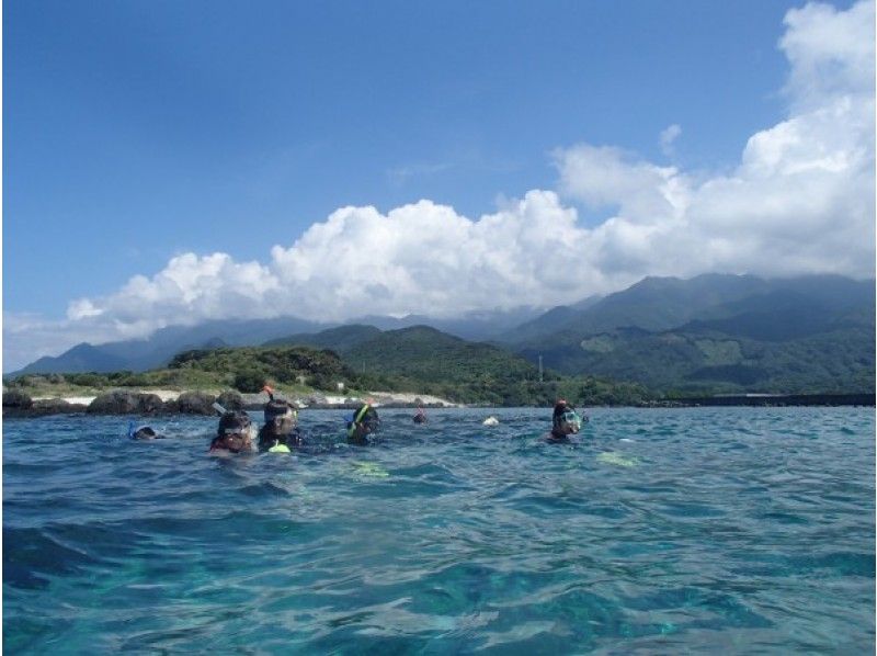 【鹿児島・屋久島】屋久島の、山以外の景色を味わいたい。自然遊びにおすすめスノーケリング（半日ツアー）