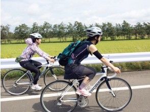 [札幌公路自行车1天课程]山山顶骑自行车+海蒂[城市]俯瞰石狩平原可接送！ ]