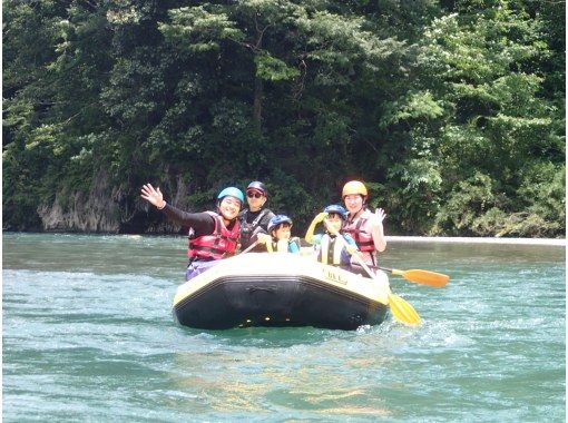 [Tokyo Okutama] Leisurely rafting daytime tour <Available from 4 years old! >の画像