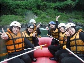 SUN TRUST Rafting club