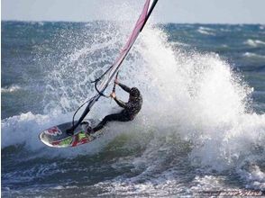 【滋賀／琵琶湖】ウィンドサーフィン★初級／マスターコース（5回講習）★