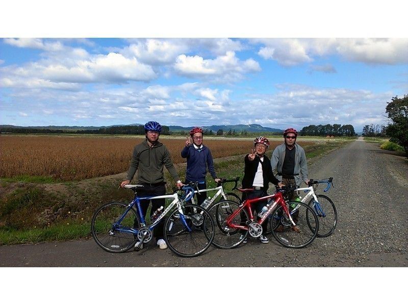 【北海道・札幌】札幌近郊エコノミーロードバイクサイクリングツアー（半日コース）の紹介画像