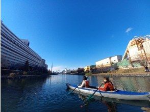 【東京 カヤック】晩秋×スカイツリーの絶景！　東京カヤックツアー　♪澄んだ青空とコントラスト