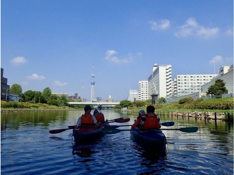 【東京 カヤック】 都内の自然でリラックス。　東京カヤックツアー　♪川から眺めるスカイツリーに感動の紹介画像