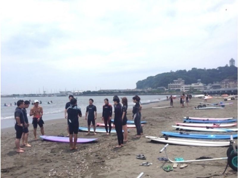 shonan enoshima even beginners are safe surf school for adults