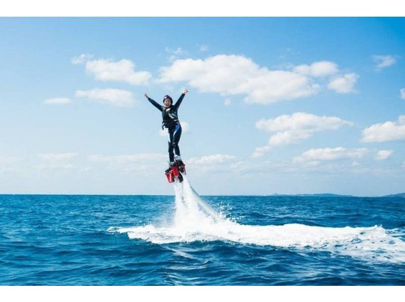 【新潟・長浜】かっこよく水上散歩ができる!フライボード体験!(25分)