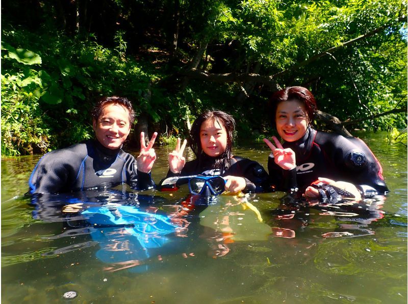 [Hokkaido Lake Shikotsu] National Park Snorkel Tour (Spring / Summer / Autumn) Participation from elementary school students OK / Tour photo giftの紹介画像