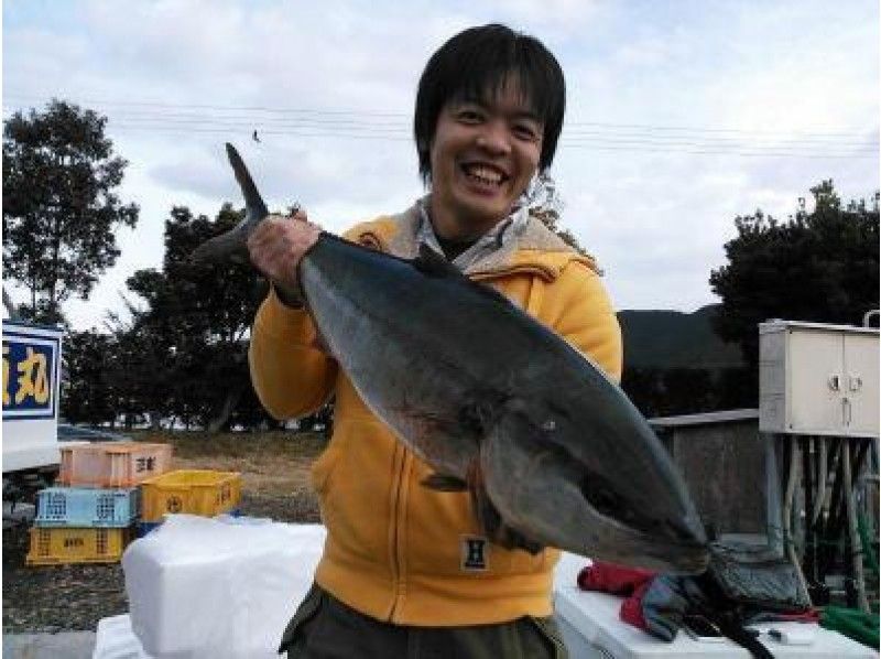 【三重県・紀北町】初心者も楽しめる釣り堀プラン!毎月3のつく日は超放流デー!女性・お子様も歓迎!