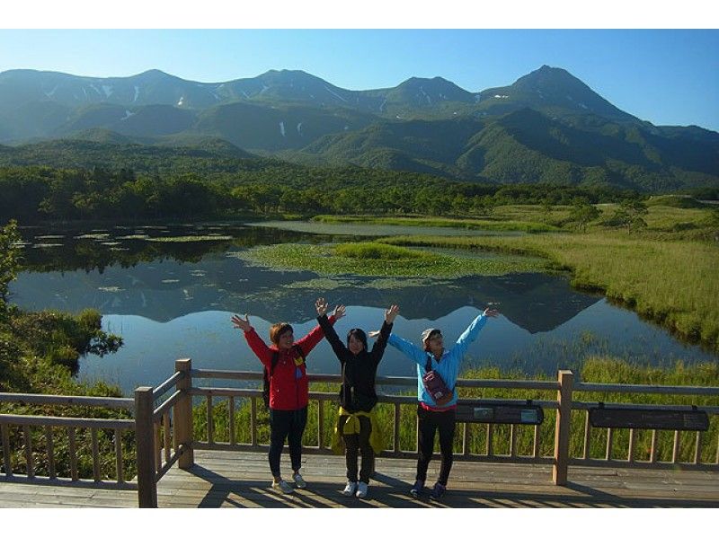 【北海道・知床】まずは定番から！ユニークなガイドと共に「知床五湖トレッキング」撮影スポットも沢山！