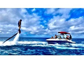 【沖繩·宜野灣】最少從那霸出發！現在主題的Flyboardの画像