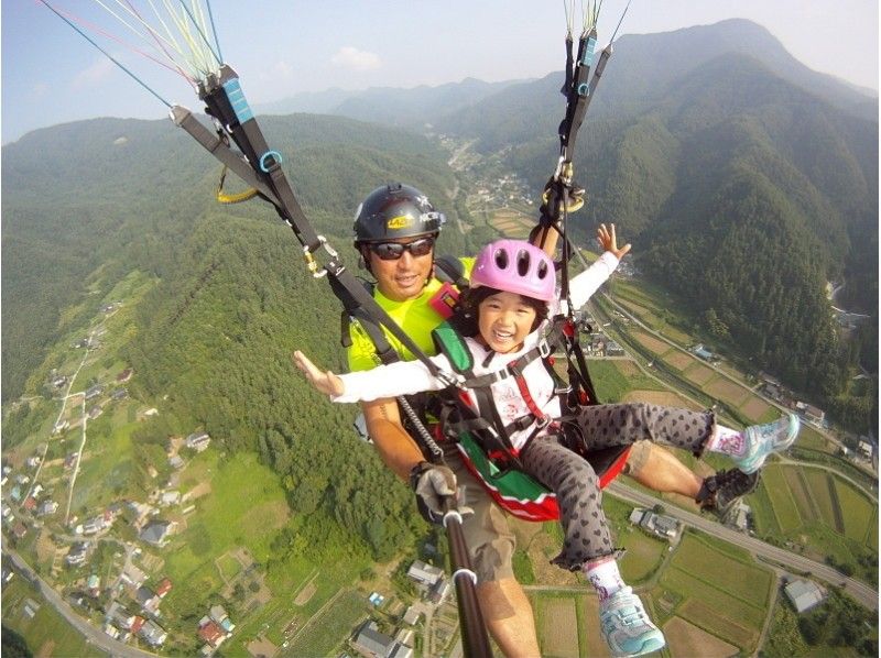 【長野・青木村】パラグライダーを体験しよう！二人乗り「タンデムフライト体験コース」撮影も可能！