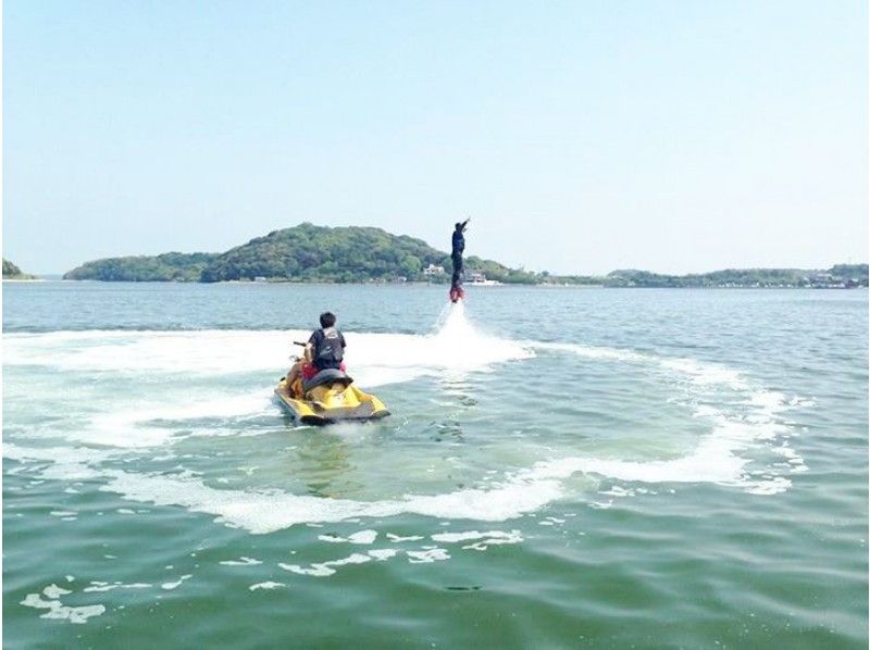 [静岡-Lake Hamana] <飛水壓力！ > Flyboard體驗！第一次體驗課程或經驗豐富的課程の紹介画像