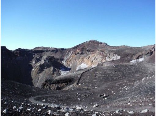 【山梨・富士吉田】富士登山・お鉢めぐり付きの完全制覇コース!(手話対応) 【山梨・富士吉田】富士登山・お鉢めぐり付きの完全制覇コース!(手話対応)