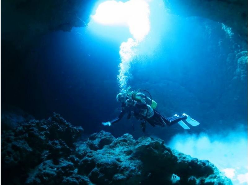 【冲绳·宫古岛】cave 深潜 执照取得 2到3次潜水の紹介画像